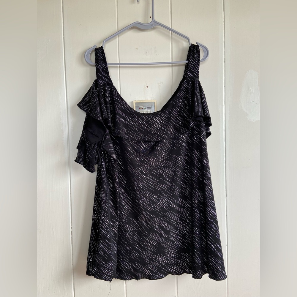 🌺 Black HOLIDAY  Slinky Knit Cold Shoulder Top *Plus Size